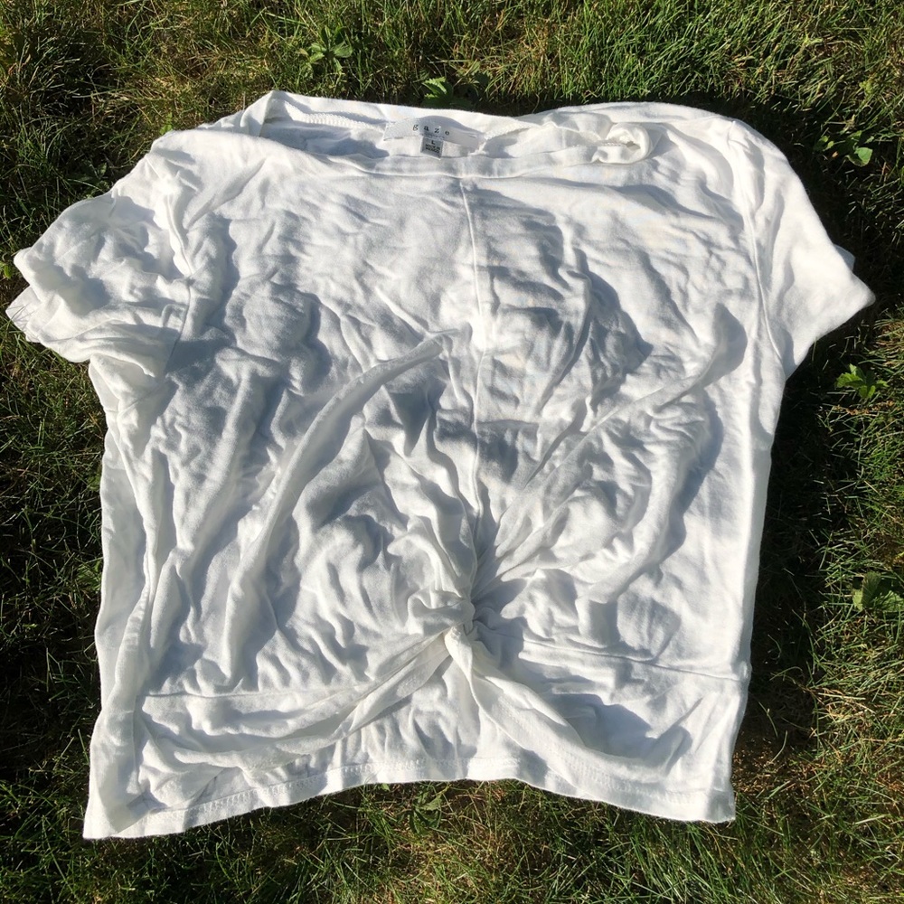 flowy white tee shirt